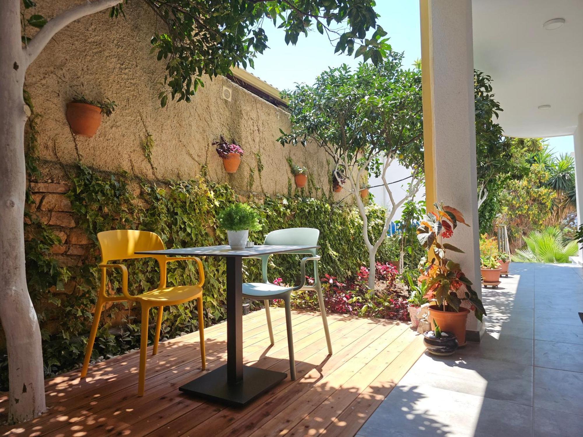 Ardit Seaside Rooms Sarandë Exteriör bild