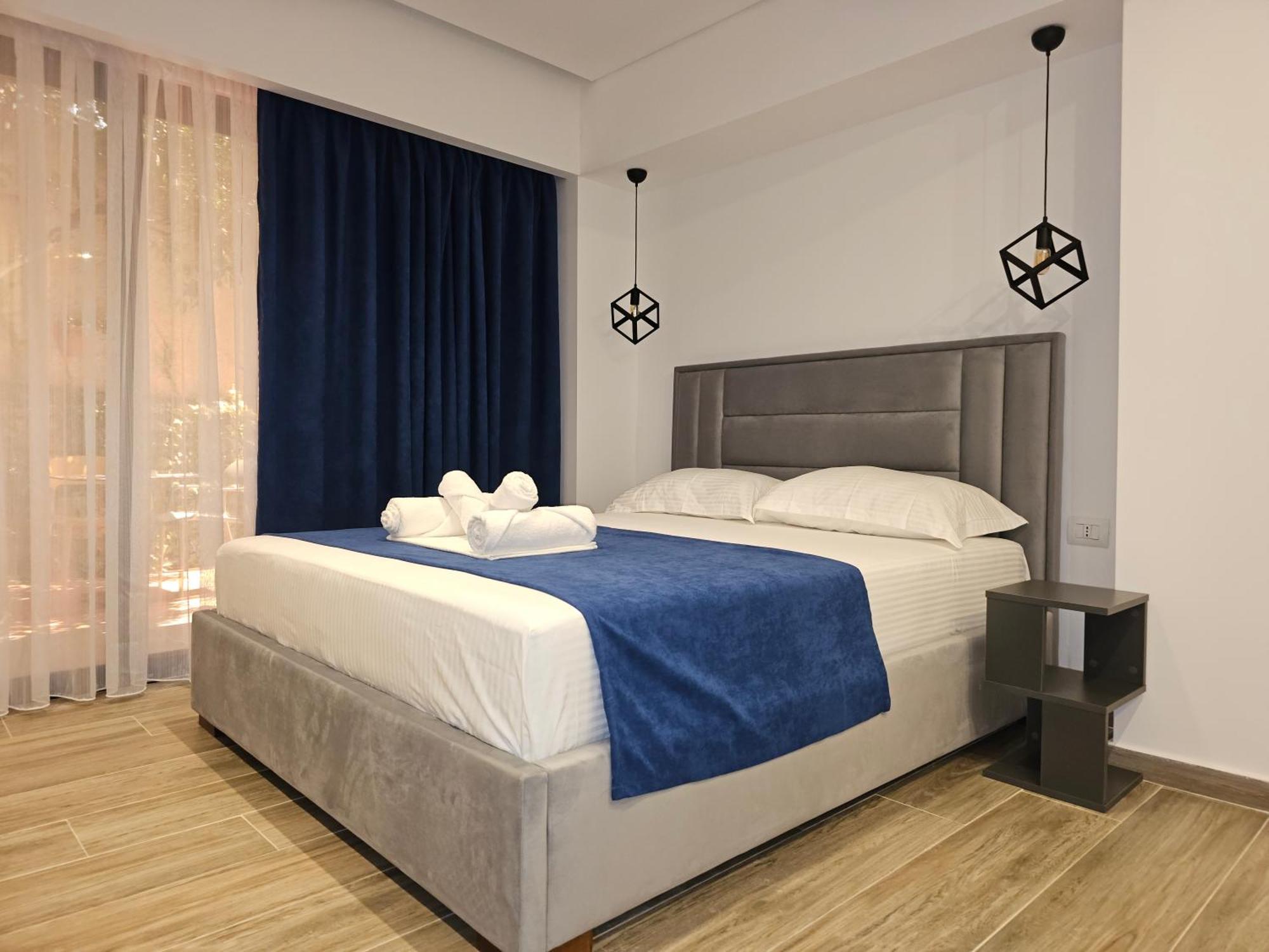 Ardit Seaside Rooms Sarandë Exteriör bild